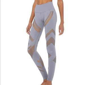 Alo radiance leggings